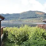 Lakeside Holiday park *