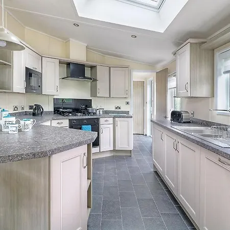 منتزه العطل ليكسايد لودجز