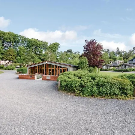 منتزه العطل ليكسايد لودجز *